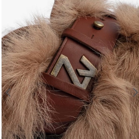 - Zadig and Voltaire shearling mules - Picture 4 of 5